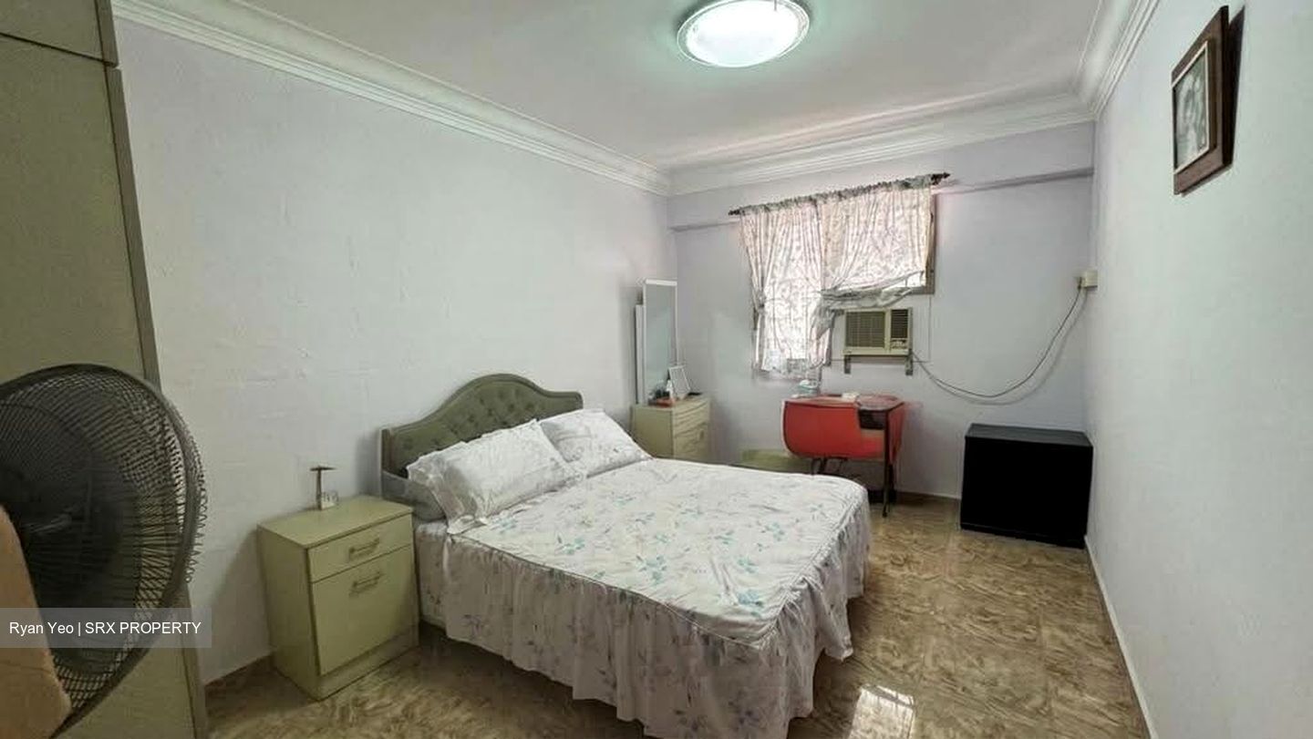 Upper Boon Keng Road (D14), Shop House #634976141